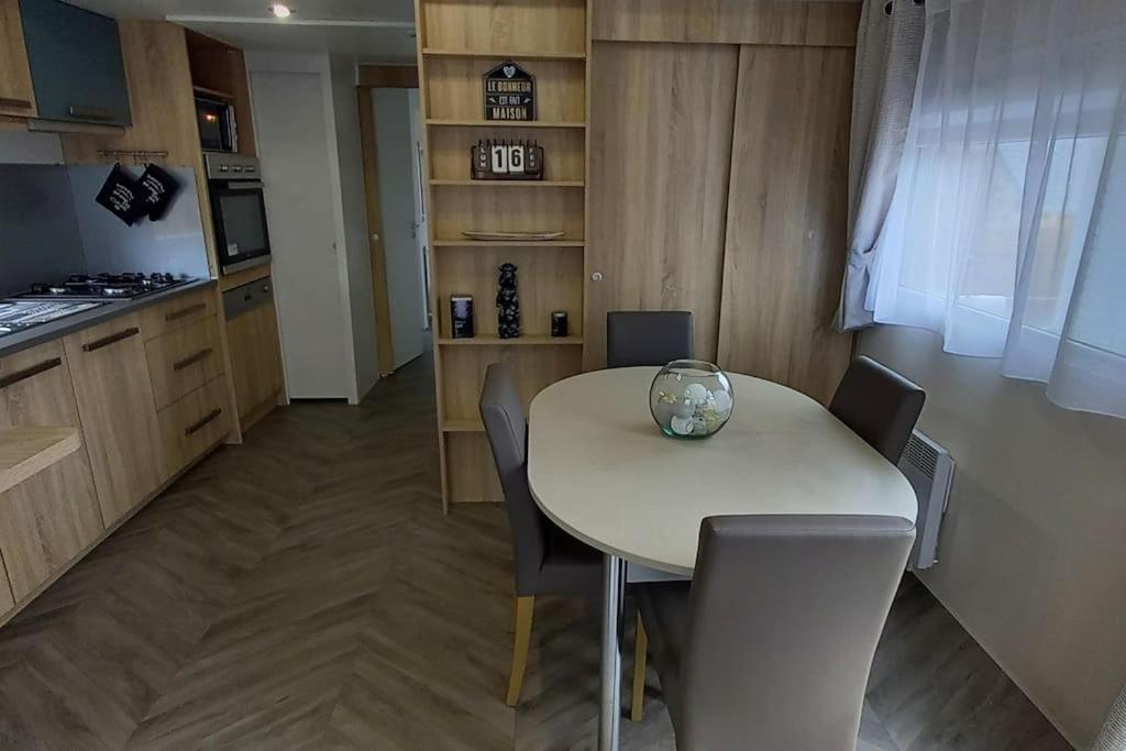Chalet Les Moutiers Екстер'єр фото